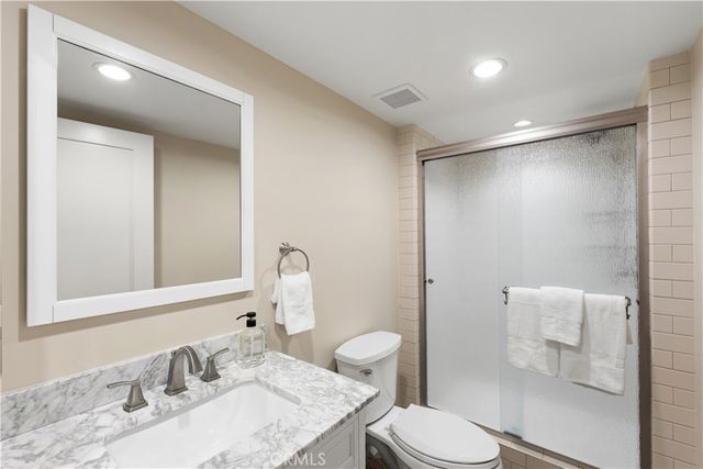 196 Colt Lane, Thousand Oaks, CA 91361