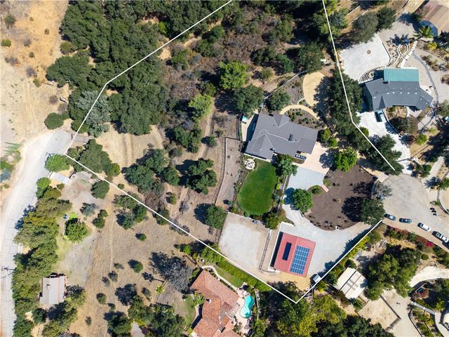 196 Colt Lane, Thousand Oaks, CA 91361