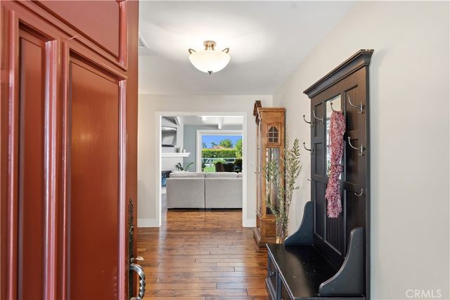 196 Colt Lane, Thousand Oaks, CA 91361