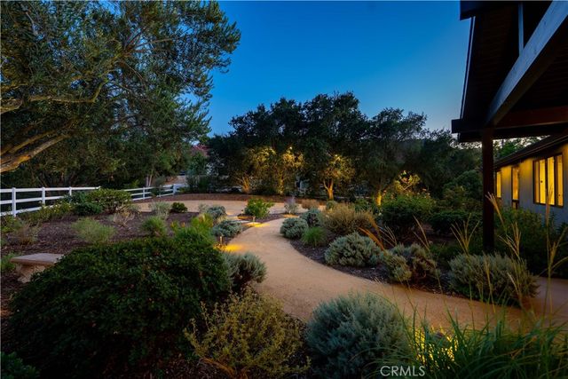 196 Colt Lane, Thousand Oaks, CA 91361