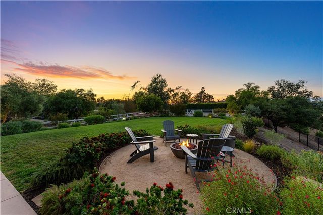 196 Colt Lane, Thousand Oaks, CA 91361