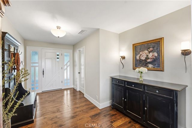 196 Colt Lane, Thousand Oaks, CA 91361