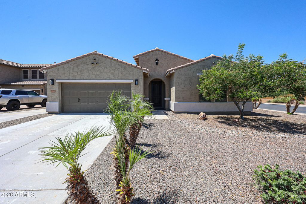 18108 W TURNEY Avenue, Goodyear, AZ 85395