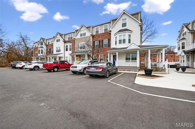 227 W Monroe Avenue 104, St Louis, MO 63122