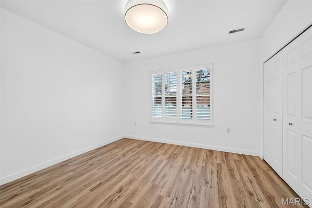 227 W Monroe Avenue 104, St Louis, MO 63122