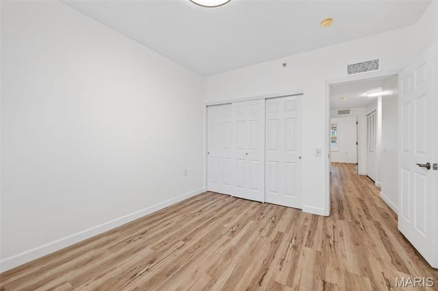 227 W Monroe Avenue 104, St Louis, MO 63122