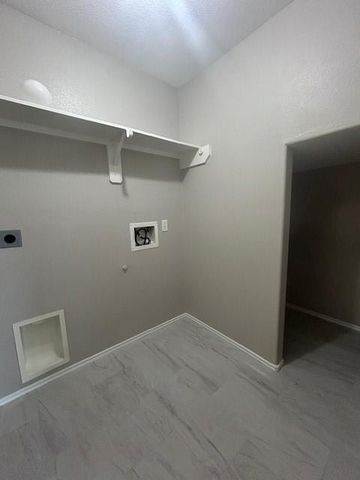 8319 Tartan Court, Rosharon, TX 77583