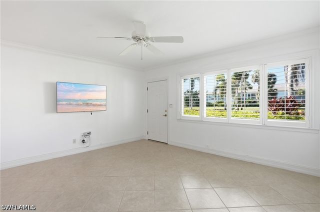 421 12th AVE S A4, Naples, FL 34102