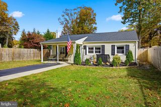 109 W CLEARVIEW AVE, Pine Hill, NJ 08021