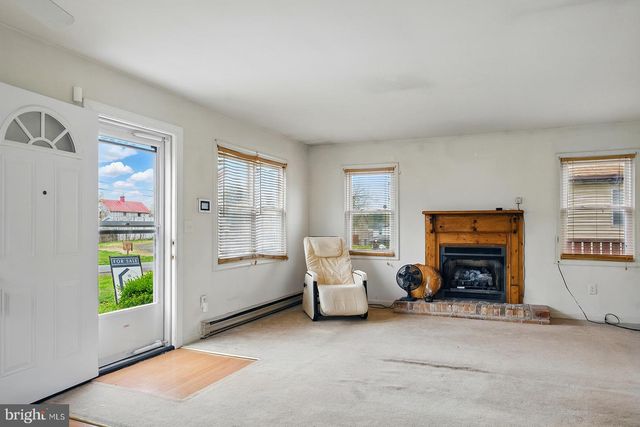 213 W FAIRVIEW ROAD, Culpeper, VA 22701