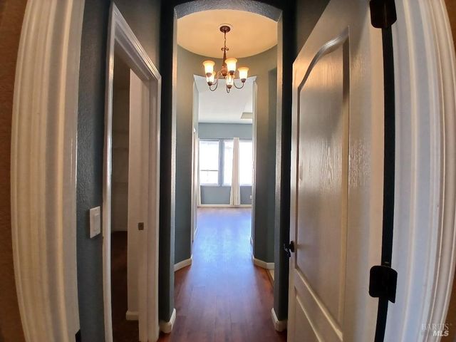 2743 Overlook Dr, Vallejo, CA 94591