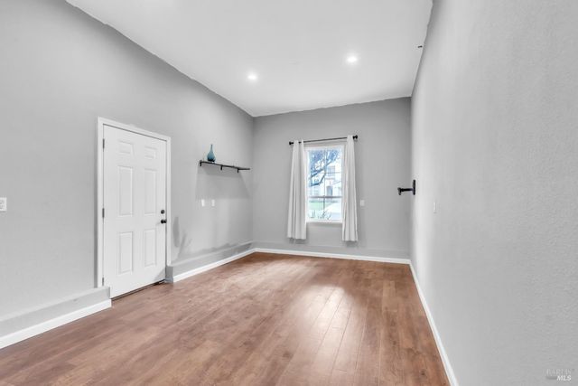 2743 Overlook Dr, Vallejo, CA 94591