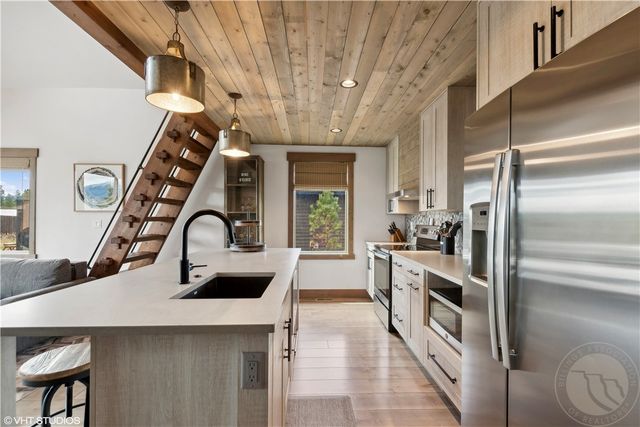 13 Battered Flag, Other, MT 59917