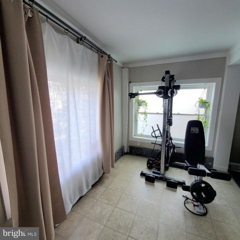 920 BEDFORD AVE, Darby, PA 19023