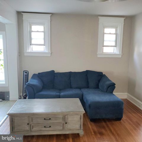 920 BEDFORD AVE, Darby, PA 19023