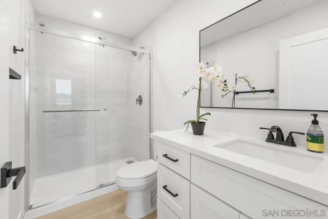 5727 Lauretta St, San Diego, CA 92110