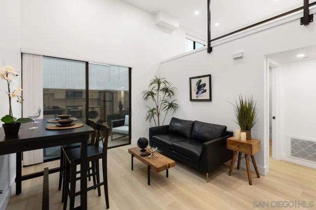 5727 Lauretta St, San Diego, CA 92110