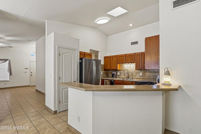 2922 San Lorenzo Court, Las Cruces, NM 88007