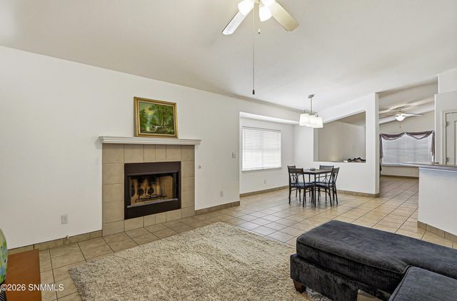 2922 San Lorenzo Court, Las Cruces, NM 88007