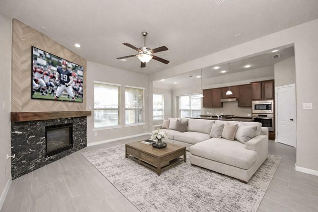 17031 Ardkinglas Drive, Richmond, TX 77407