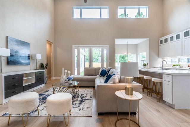 4021 Mcdermed Drive, Houston, TX 77025