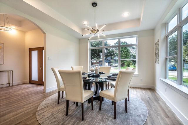 4021 Mcdermed Drive, Houston, TX 77025