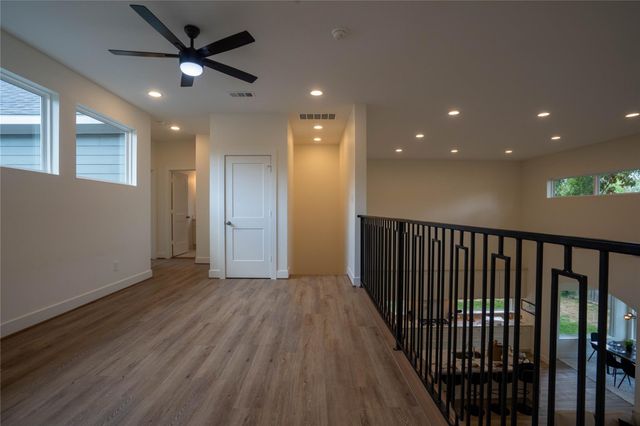 4021 Mcdermed Drive, Houston, TX 77025