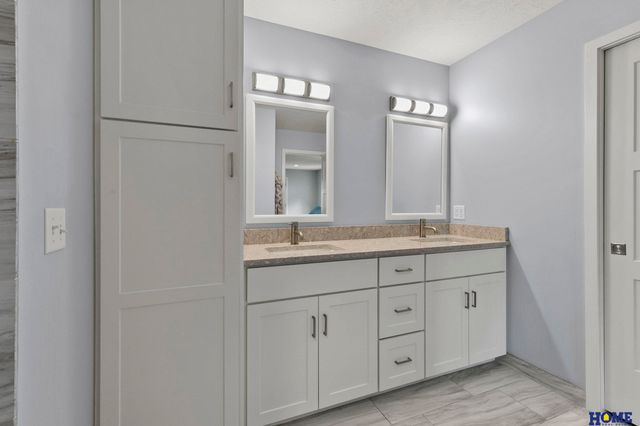 2607 Cedar Court, Plattsmouth, NE 68048