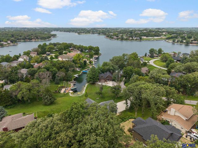 2607 Cedar Court, Plattsmouth, NE 68048