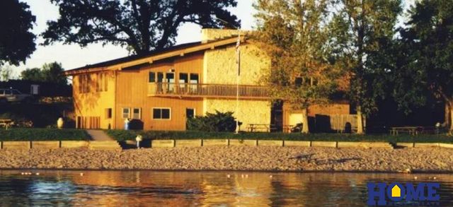 2607 Cedar Court, Plattsmouth, NE 68048