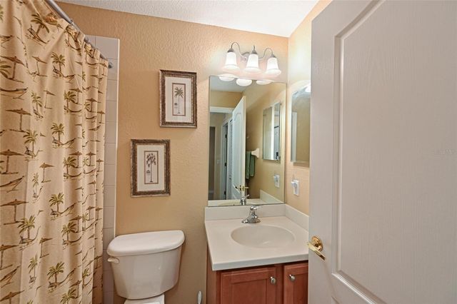 1003 FAIRWAYCOVE LANE 105, Bradenton, FL 34212