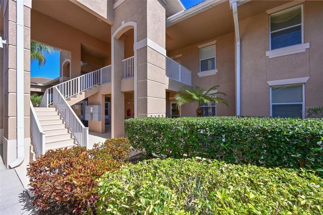 1003 FAIRWAYCOVE LANE 105, Bradenton, FL 34212