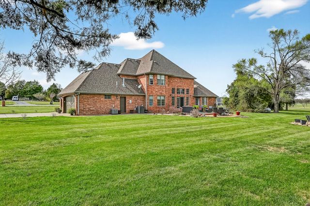 2348 S Farm Road 111, Springfield, MO 65802