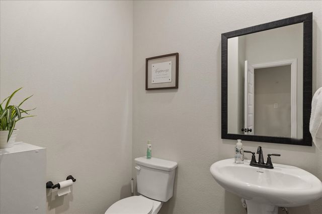 8200 Honeywell Avenue, Greenville, TX 75402