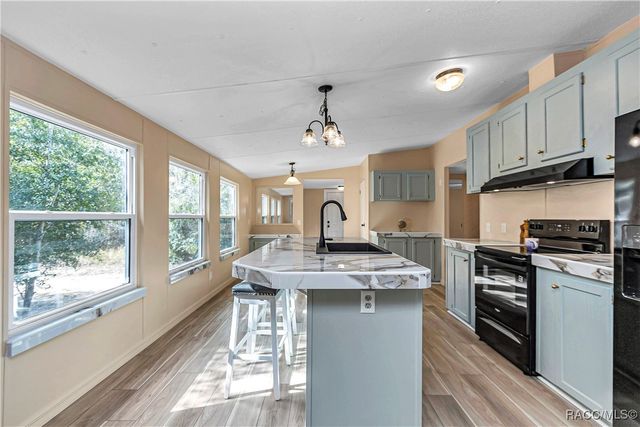 3261 E Oakton Street, Hernando, FL 34442