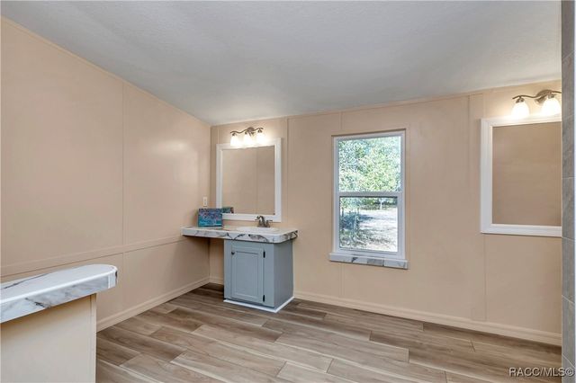 3261 E Oakton Street, Hernando, FL 34442