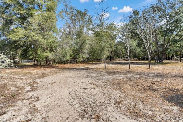 3261 E Oakton Street, Hernando, FL 34442