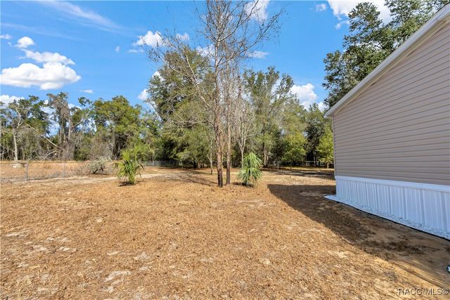 3261 E Oakton Street, Hernando, FL 34442