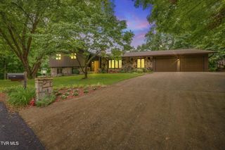 4035 Lakewood Drive, Kingsport, TN 37663