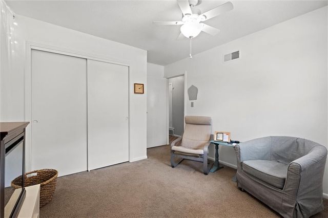 9569 Outlook Drive, Overland Park, KS 66207