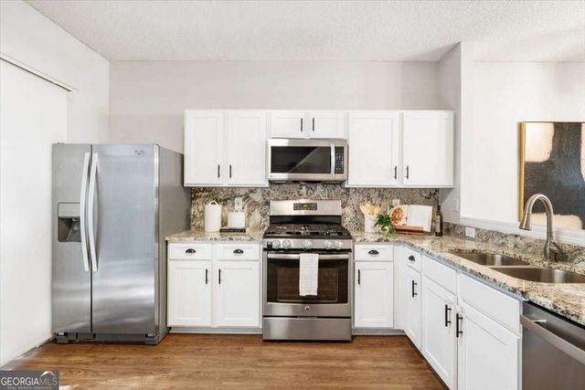273 Devonshire Drive, Roswell, GA 30022