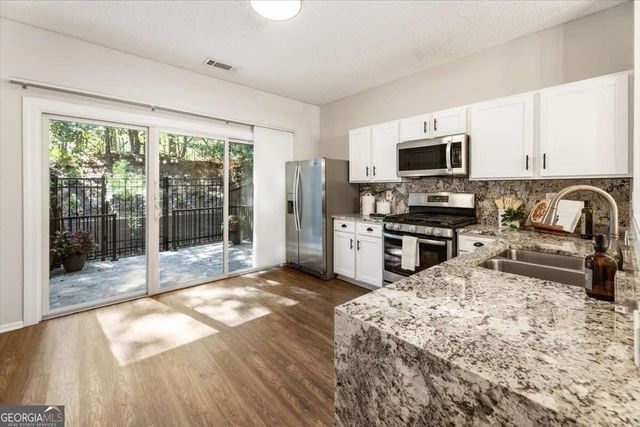 273 Devonshire Drive, Roswell, GA 30022