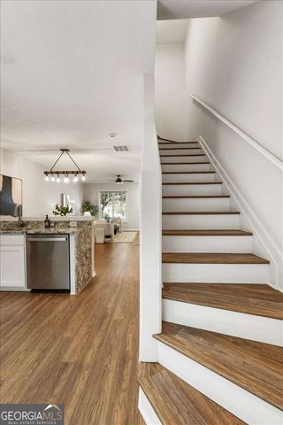 273 Devonshire Drive, Roswell, GA 30022