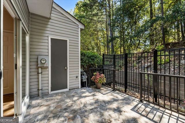 273 Devonshire Drive, Roswell, GA 30022