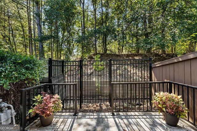 273 Devonshire Drive, Roswell, GA 30022