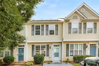 5557 Seths Drive, Charlotte, NC 28269