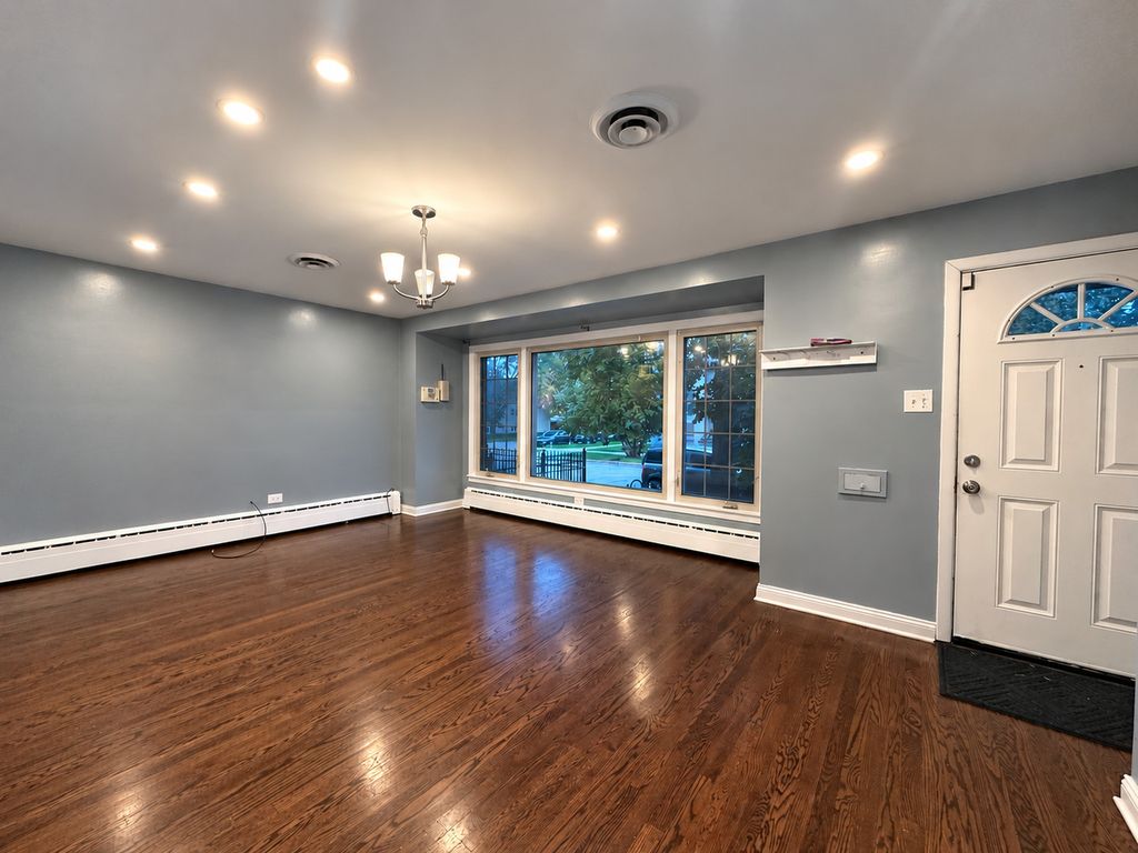 6506 S Keating Avenue, Chicago, IL 60629 — photo 3