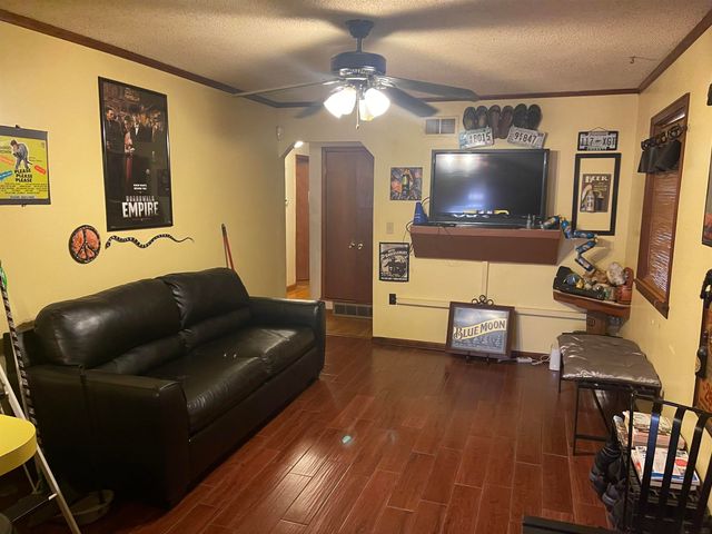 1914 DOWNING ST, Memphis, TN 38117