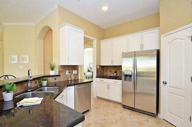 1103 Parkhaven Lane, Houston, TX 77077