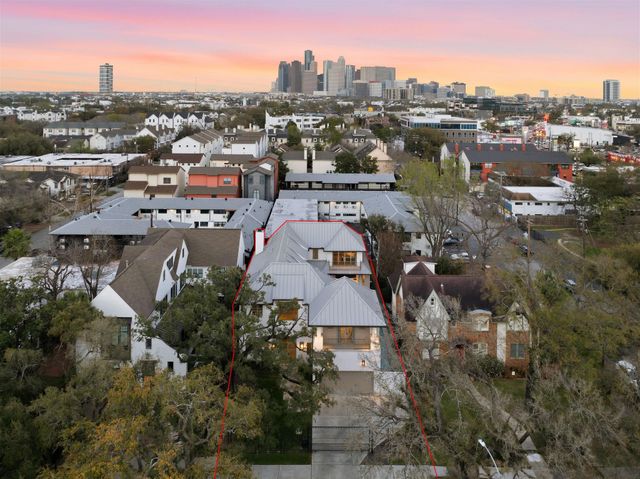 2615 Yupon Street, Houston, TX 77006